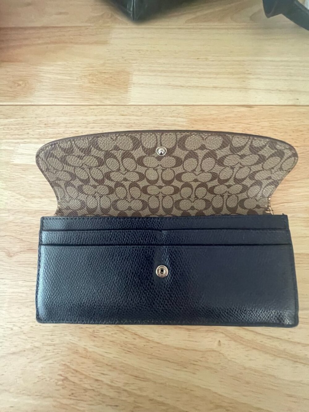 Coach Navy Cross grain Leather Continental Snap Wallet Zip Clutch - Picture 4 of 9